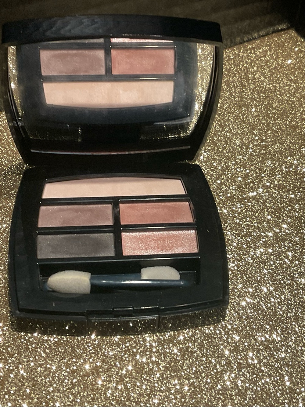 Chanel les beiges healthy glow eyeshadow palette